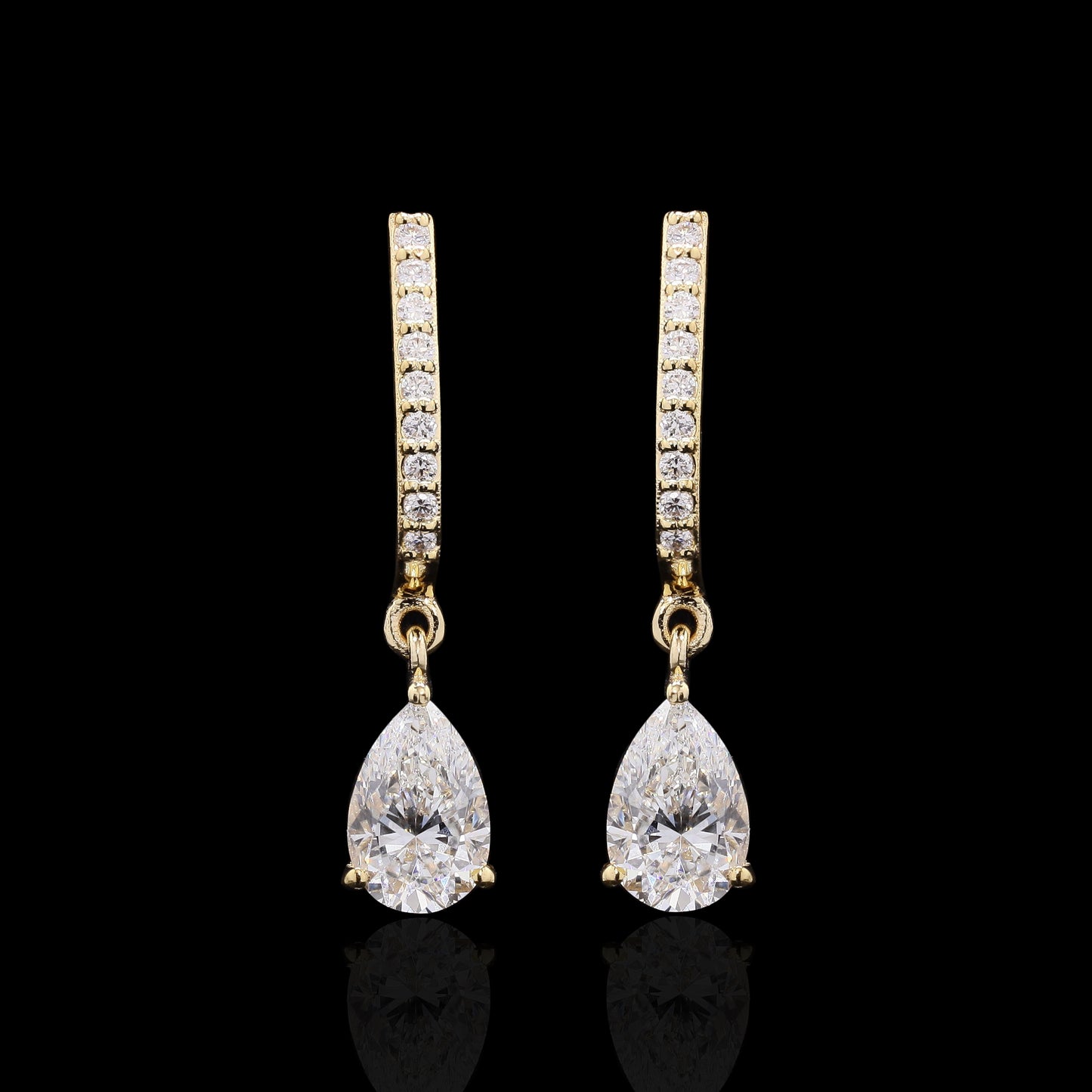 14k Gold Pear Shape Diamond Dangling Tops – Lab-Grown Diamond Earrings (1.73 ct)