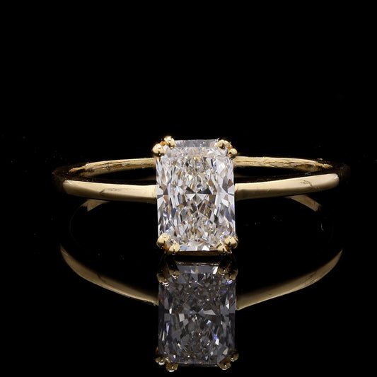 Radiant Cut Diamond Solitaire Ring in 14K Yellow Gold – 0.90 CT